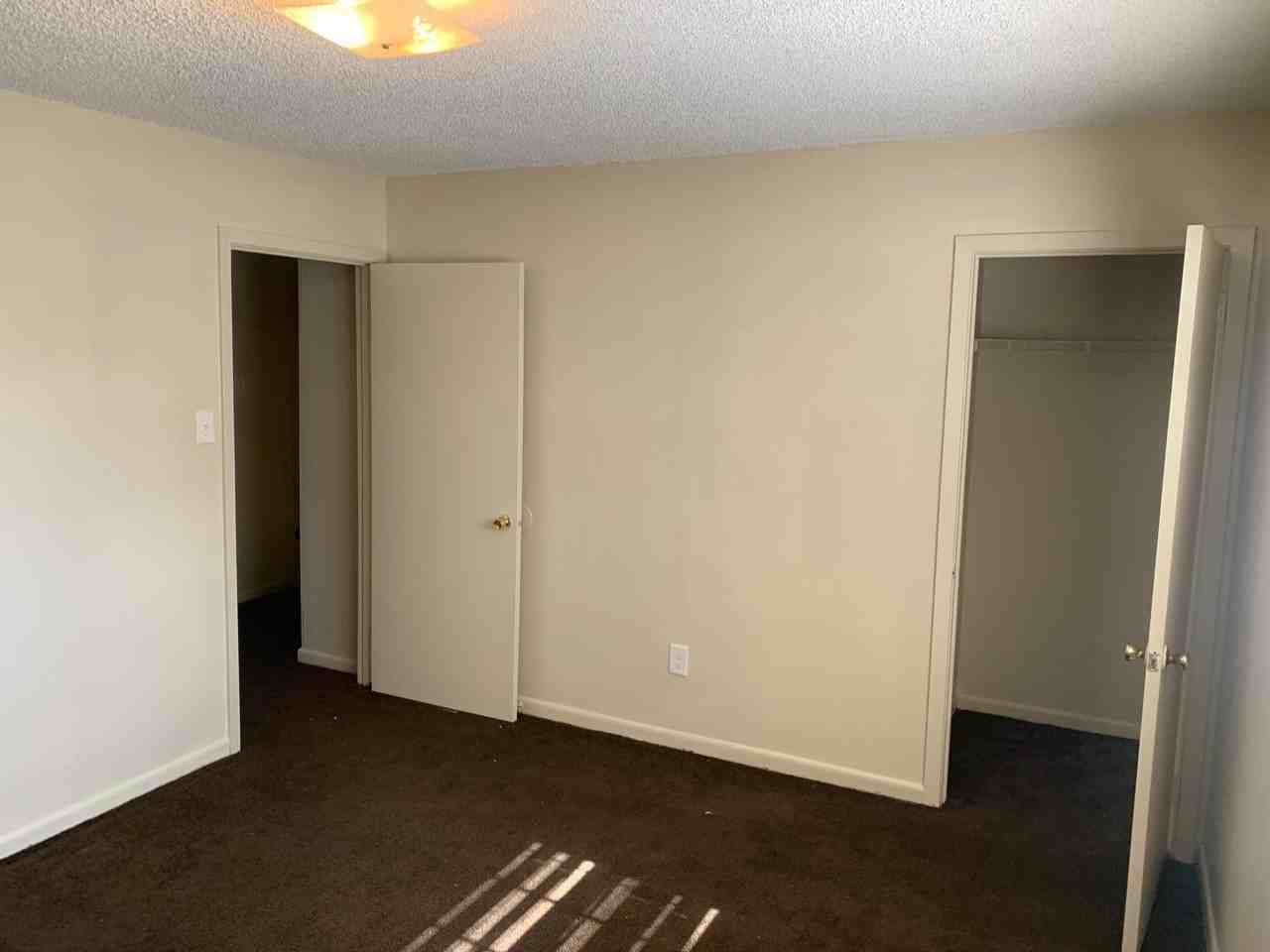 3438 Spottswood Ave #3438 - Photo 7 of 11