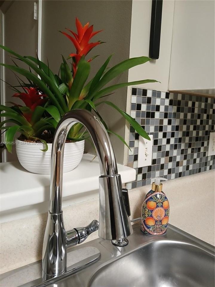 3618 San Simeon Cir #3618 - Photo 2 of 44