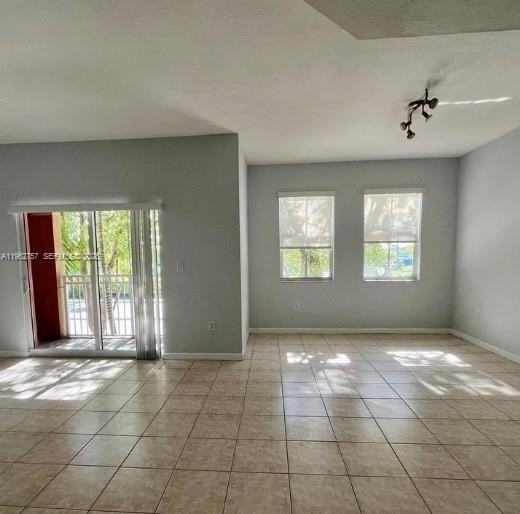 11202 NW NW 83rd St #216 - Photo 2 of 8