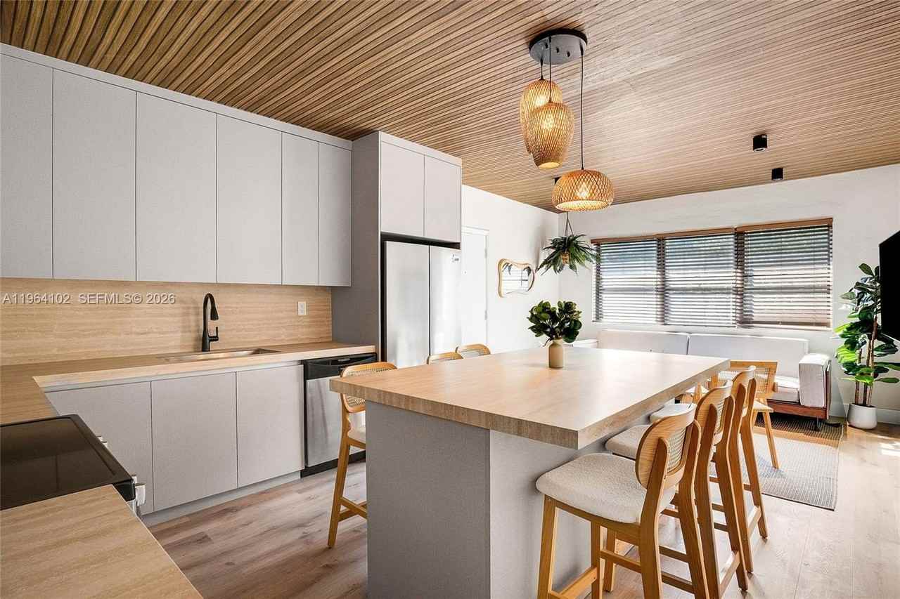 1275 Marseille Dr #42 - Photo 7 of 22