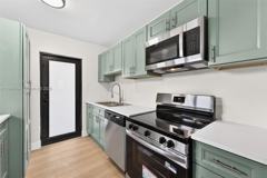 555 Nw 94th St #FRONT - Photo 1 of 1