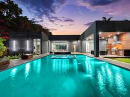 featured image of 871 Ne 83rd St