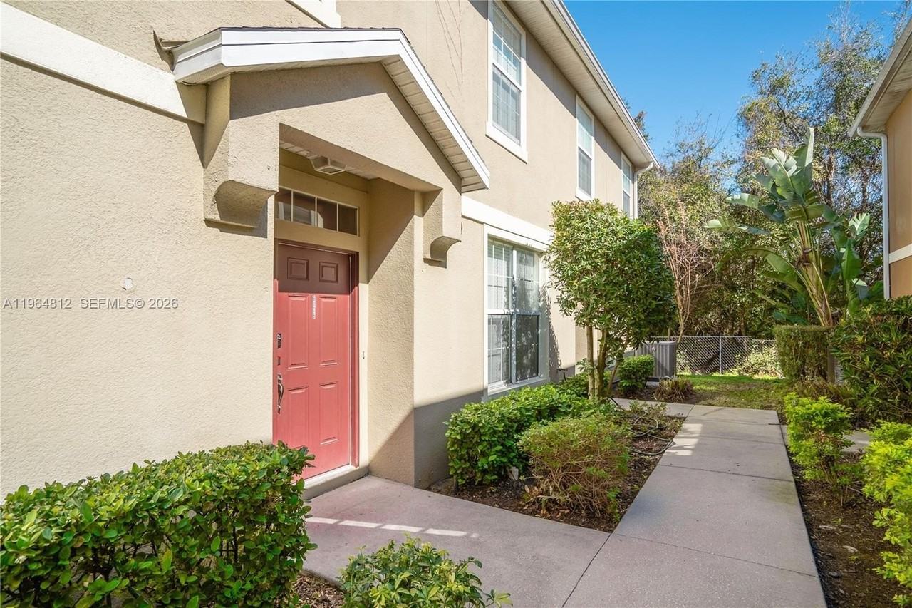 6708 Eagle Feather Dr #6708 - Photo 3 of 28