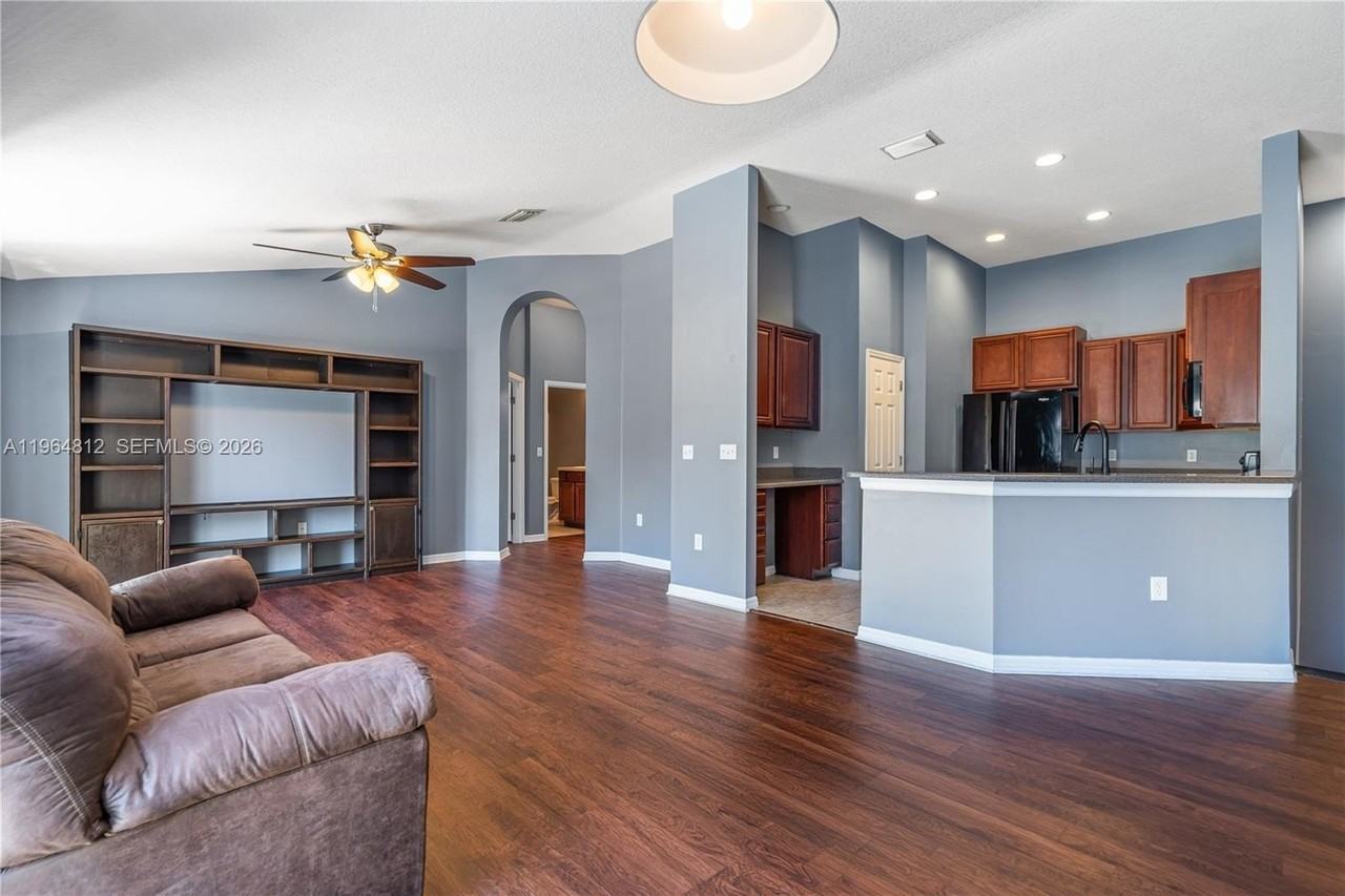 6708 Eagle Feather Dr #6708 - Photo 6 of 28