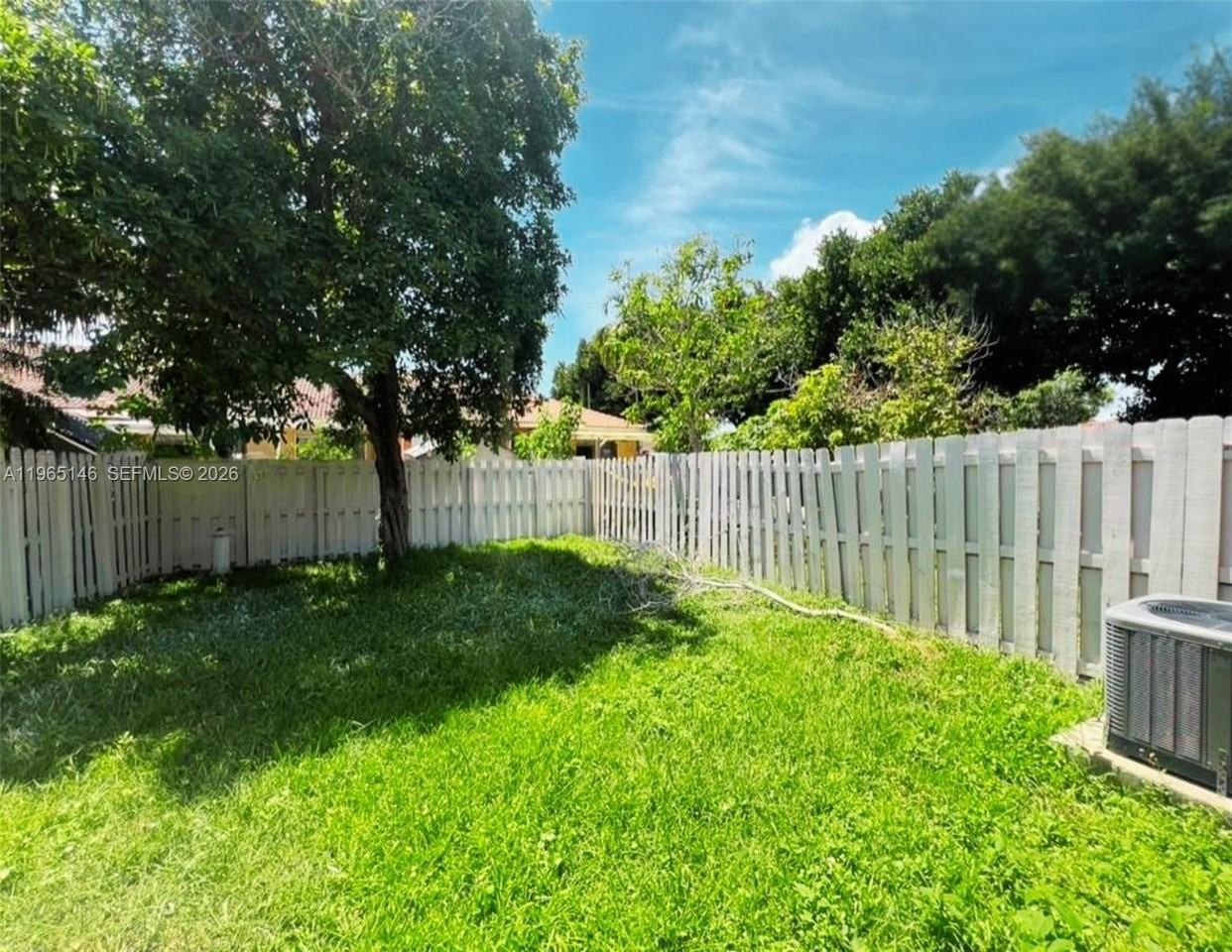 23712 Sw 110th Ave - Photo 5 of 6