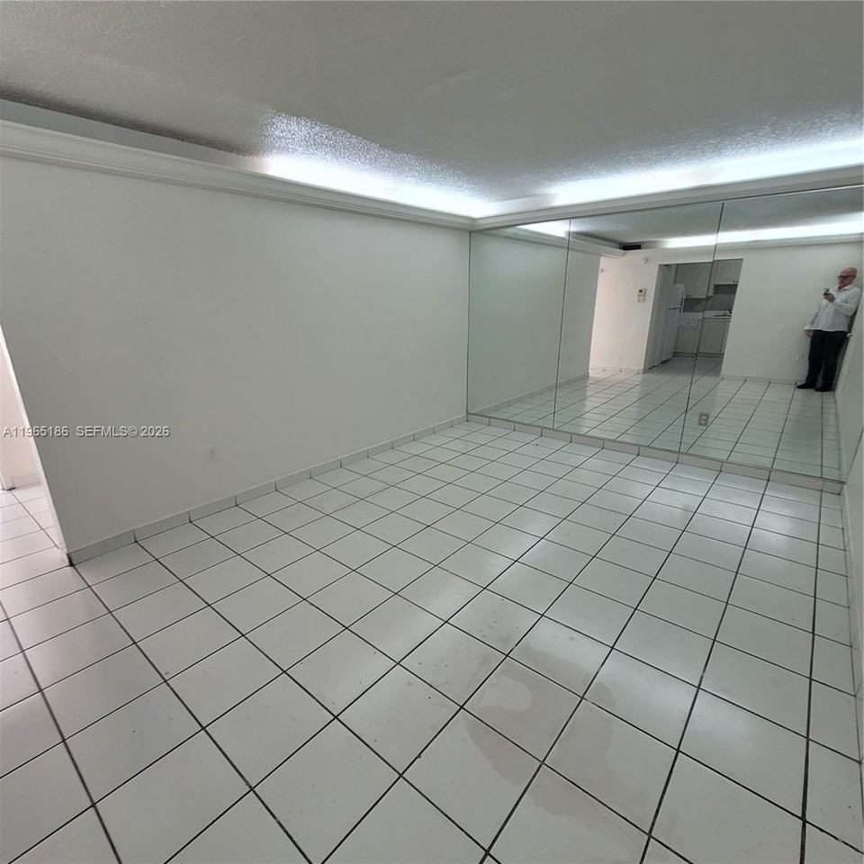 5100 Sw 41st St #221 - Photo 2 of 37