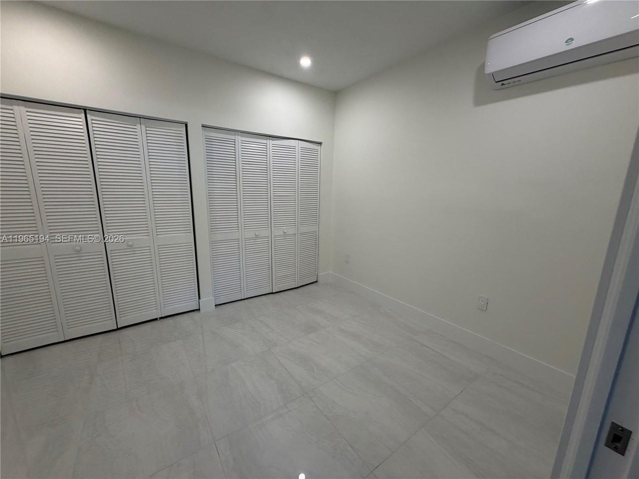 10191 Sw 203rd Ter #1 - Photo 7 of 8