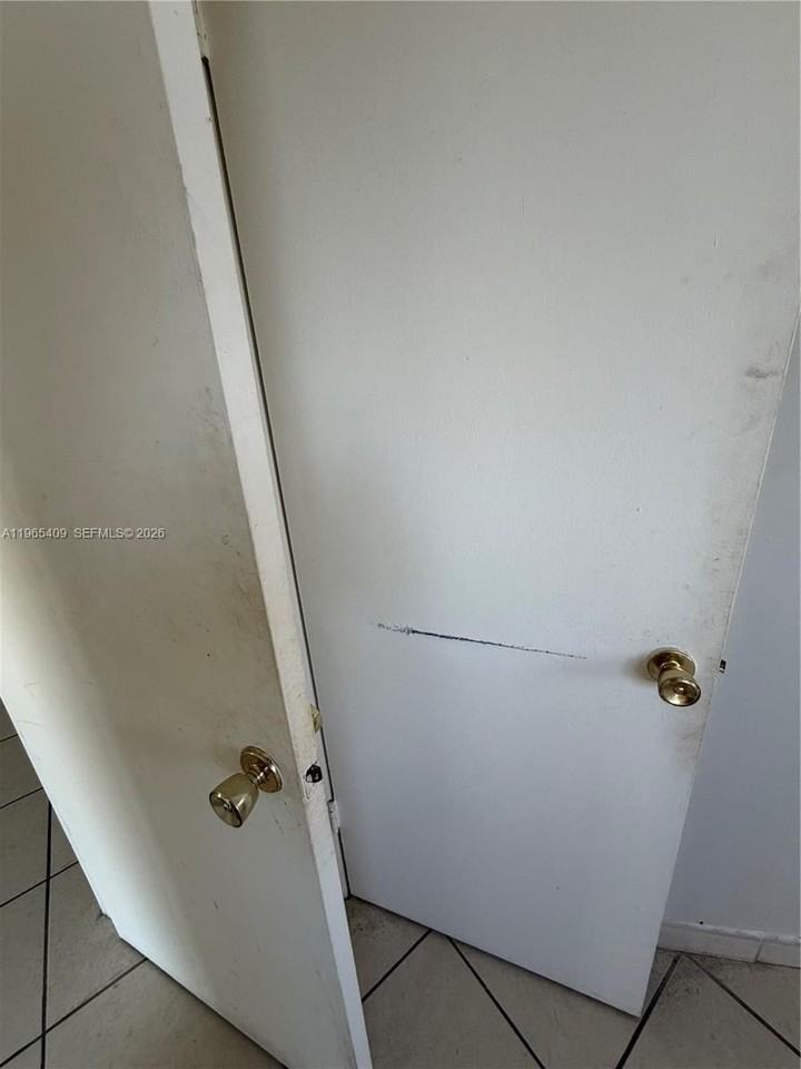 1830 Dixieanna St #406 - Photo 7 of 46