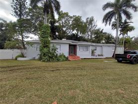 1050 Ne 82nd St #1 - Photo 1 of 1