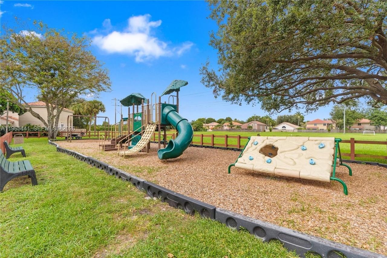 11009 Mainsail Dr #11009 - Photo 3 of 46