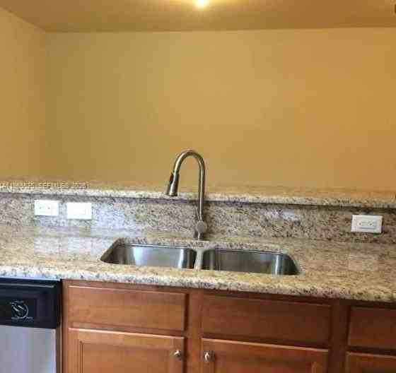 22411 Sw 88th Pl #11-26 - Photo 2 of 8