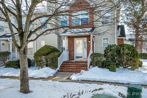 featured image of 160 Vasser Dr