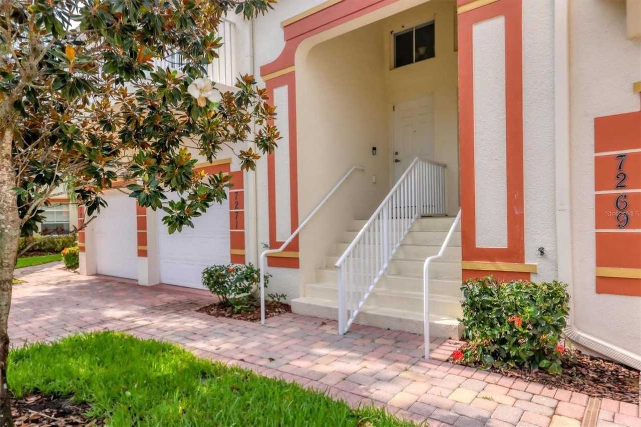 7269 Fountain Palm Cir - Photo 2 of 29