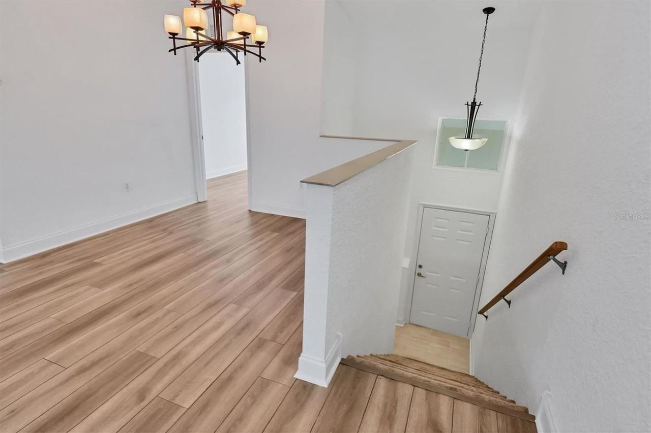 7269 Fountain Palm Cir - Photo 3 of 29