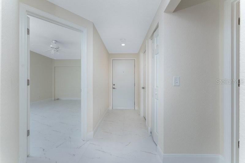 1601 Park Beach Cir #132 - Photo 7 of 35