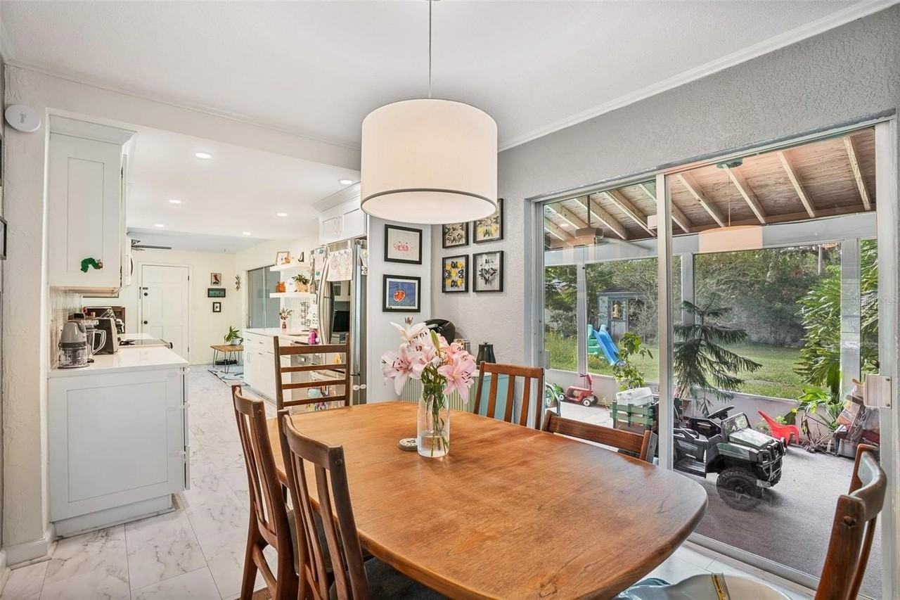 2464 Lydia Way - Photo 7 of 24