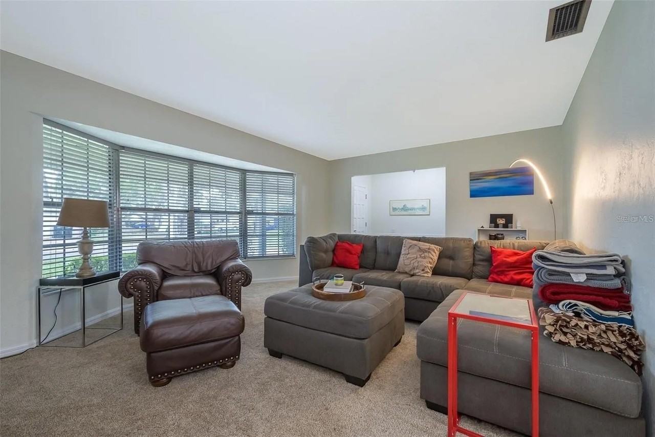 2907 Little John Rd - Photo 5 of 31