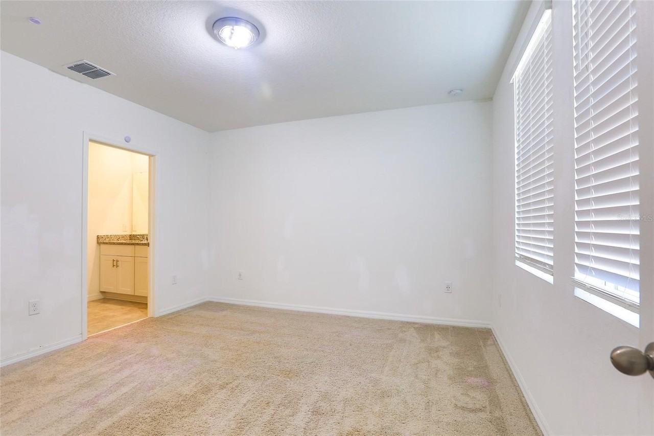 6004 Bimini Ave - Photo 6 of 13