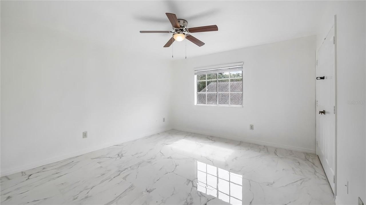 7843 Saint Andrews Cir - Photo 6 of 38