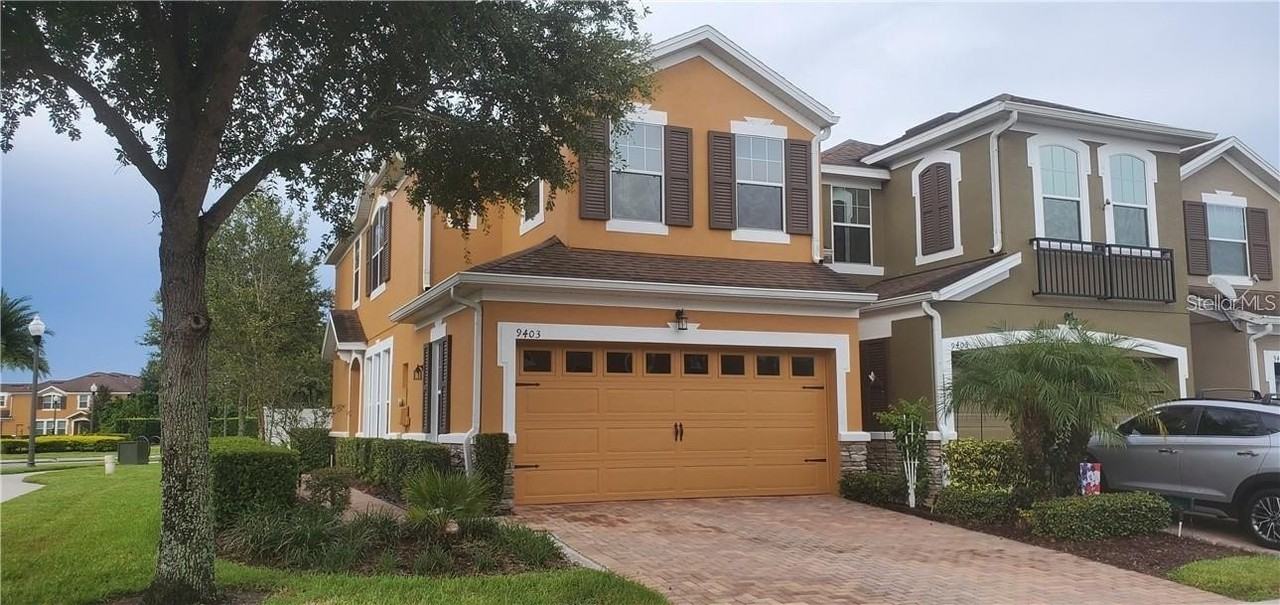 9403 Tawnyberry St - Photo 3 of 18