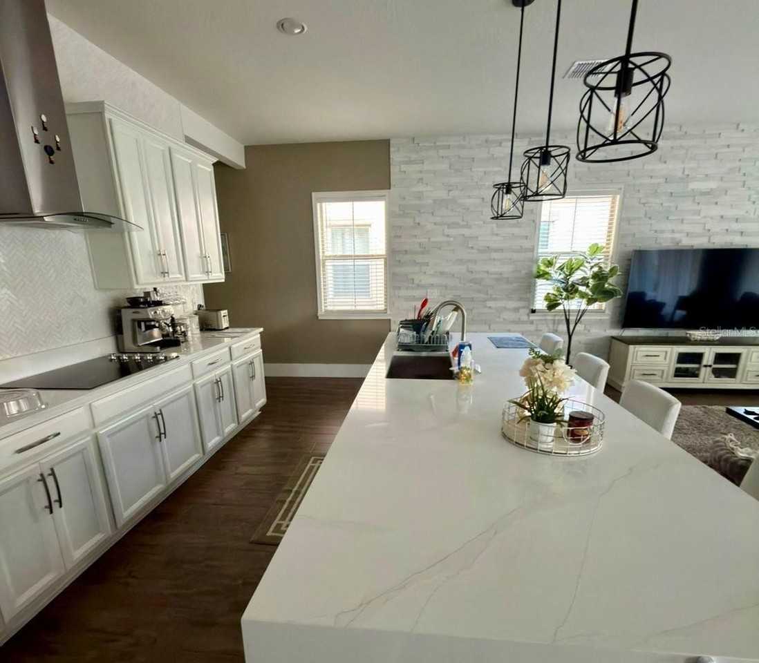 10362 Macduff Dr - Photo 7 of 32