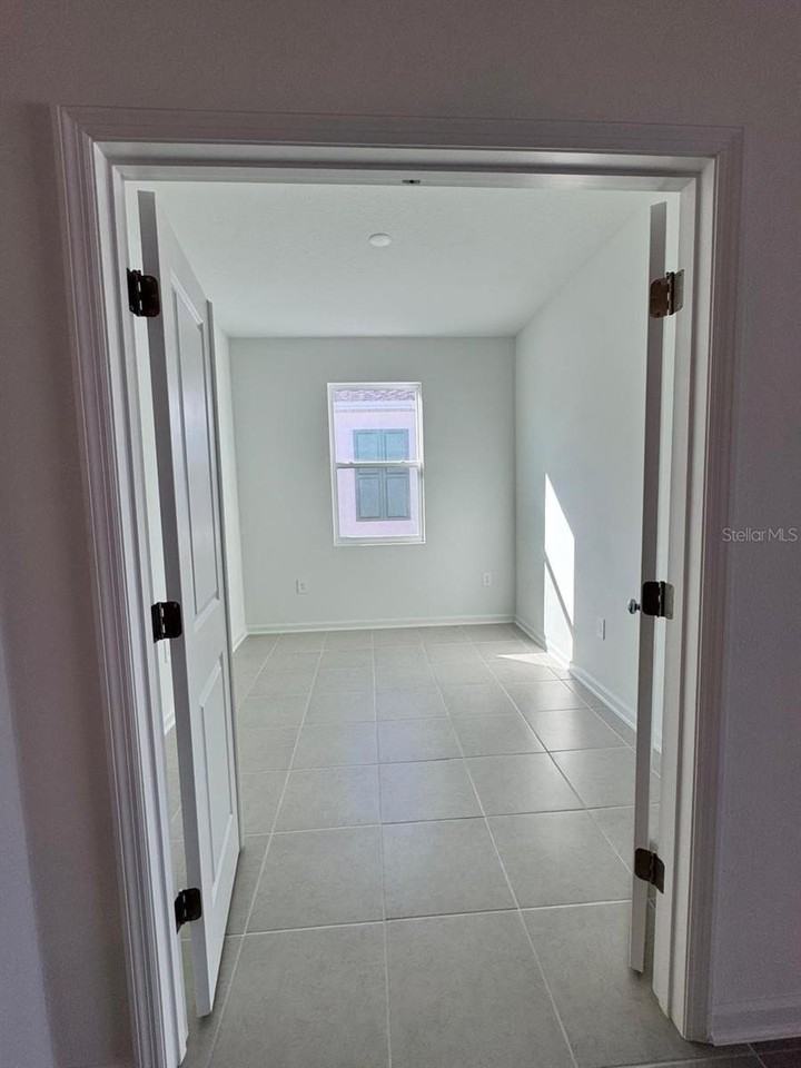 5201 Green Belt Dr - Photo 7 of 23