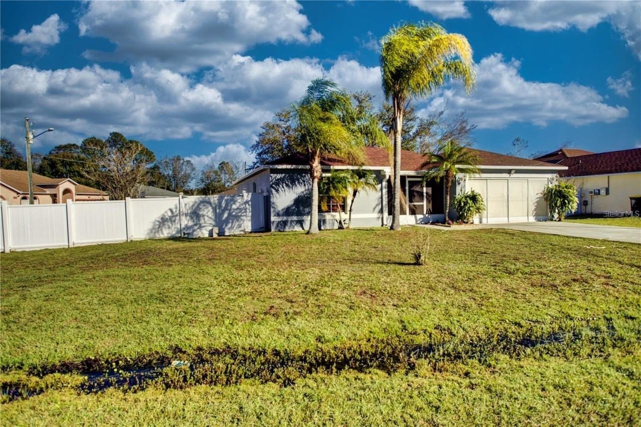 1444 Swift Ct - Photo 2 of 29