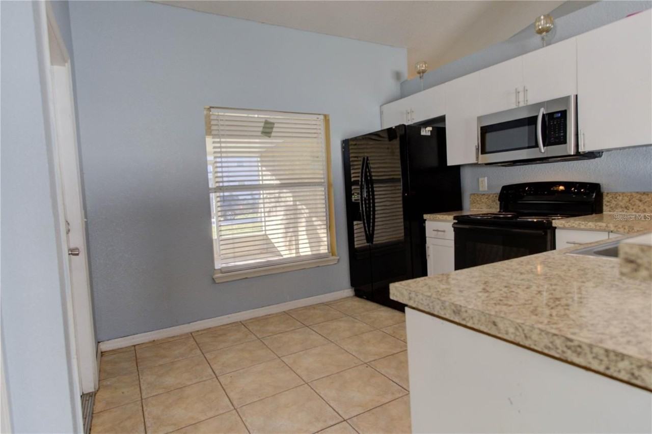 1444 Swift Ct - Photo 7 of 29