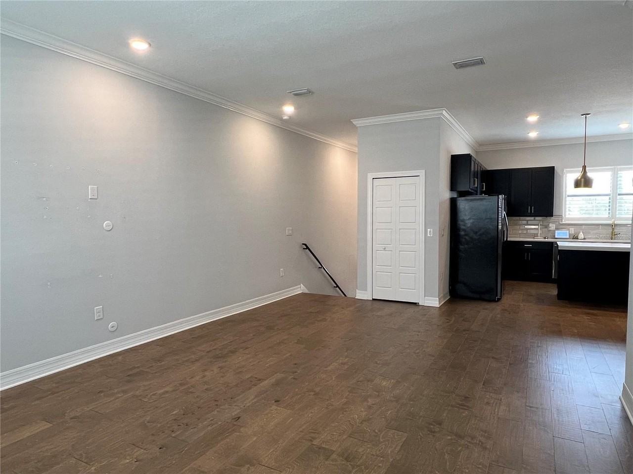 3421 W Horatio St #110 - Photo 6 of 33