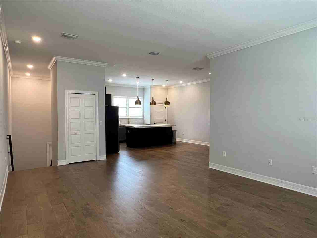 3421 W Horatio St #110 - Photo 7 of 33
