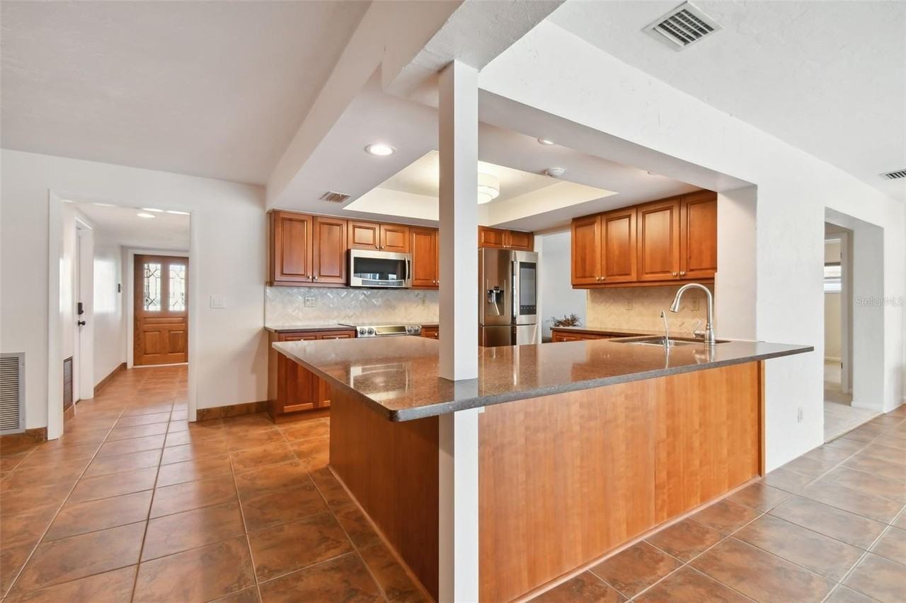 4328 40th St S - Photo 7 of 50