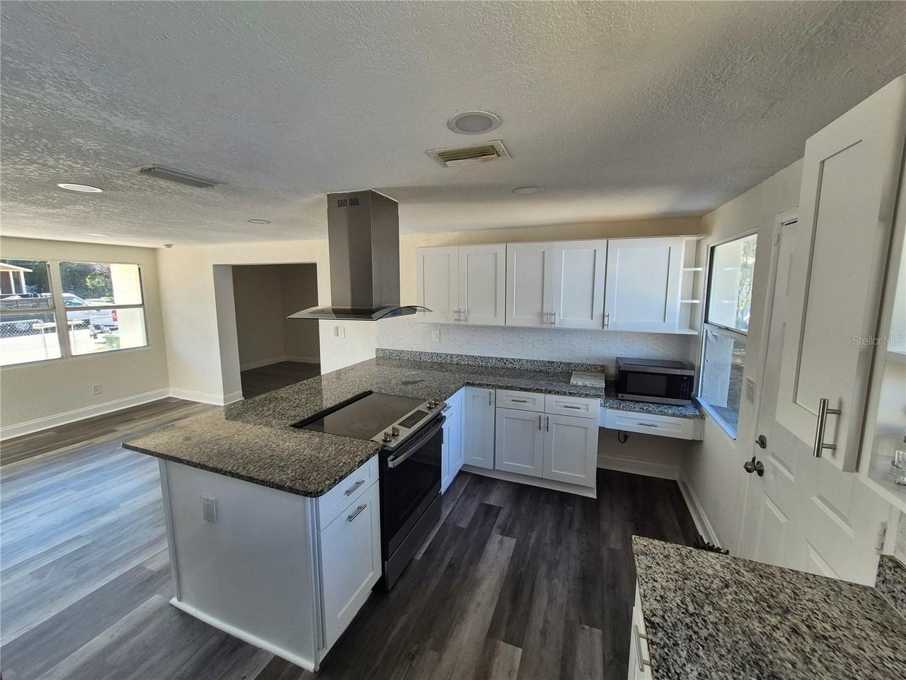 3312 E Ellicott St - Photo 5 of 23