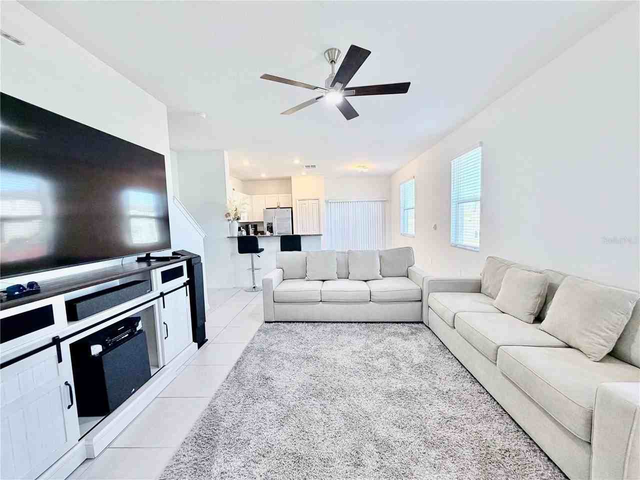 2580 Sunray Venus Way - Photo 3 of 27