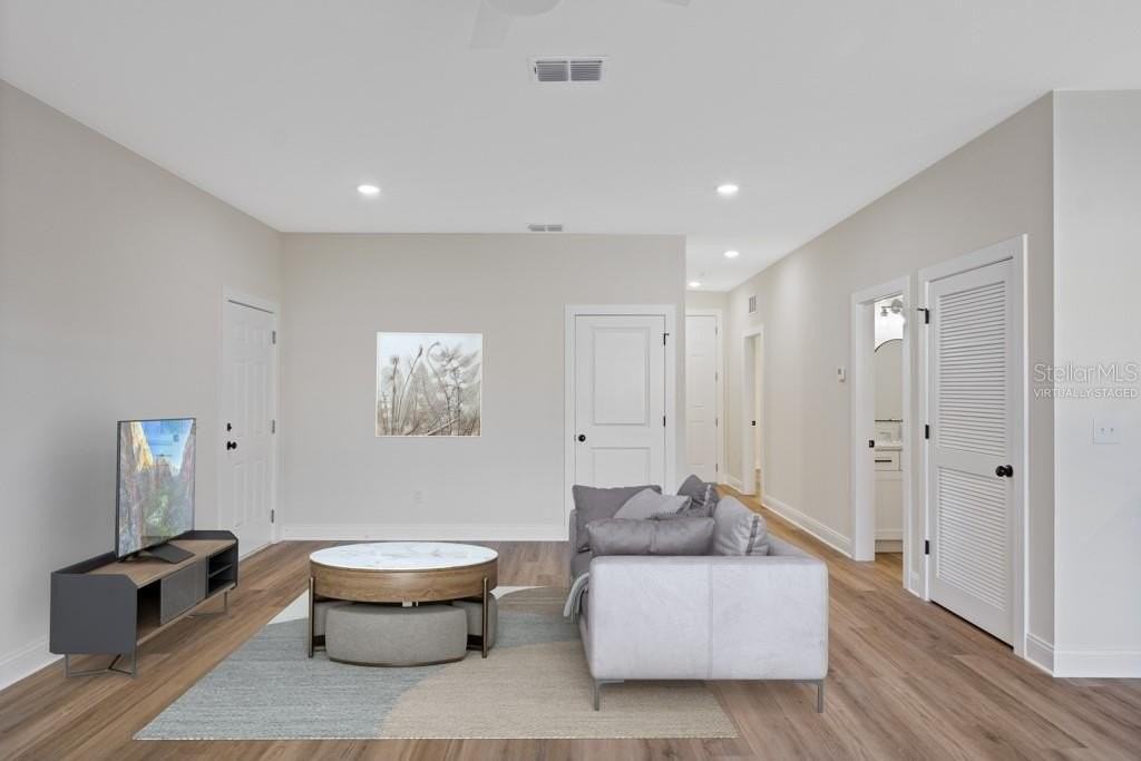 4208 N Manhattan Ave #2 - Photo 2 of 22