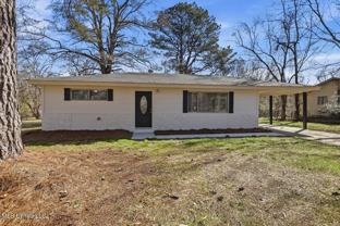 126 Joanie St - Photo 1 of 1