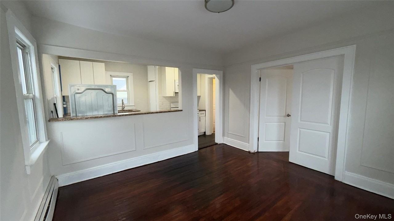 2366 Parkview Pl Unit 2 #2 - Photo 5 of 12