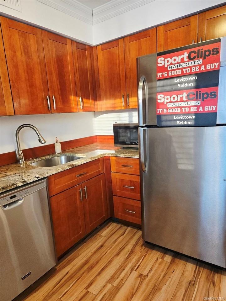 199 Pointe Cir N Unit 199 #199 - Photo 7 of 35