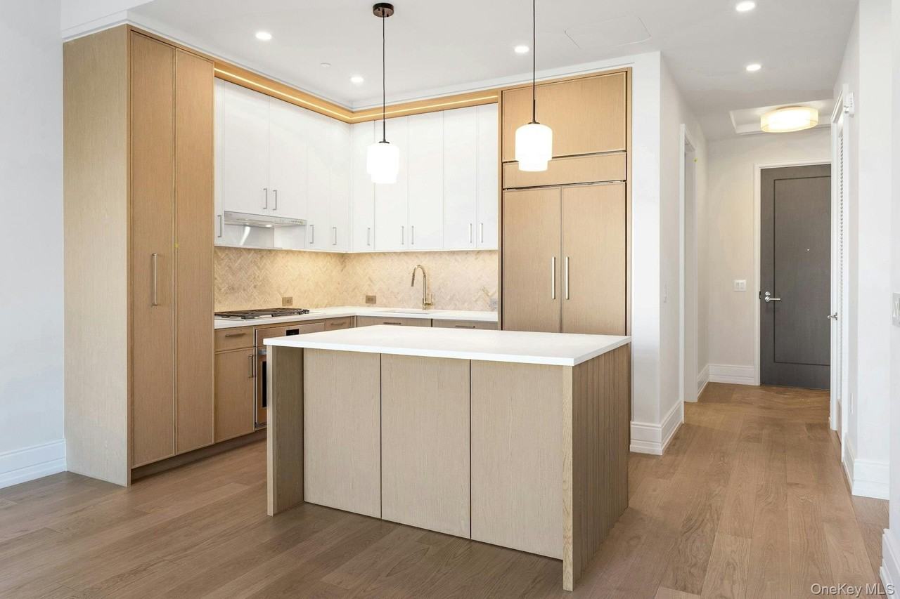 4 Lighthouse Lndg Unit 420 #420 - Photo 3 of 38