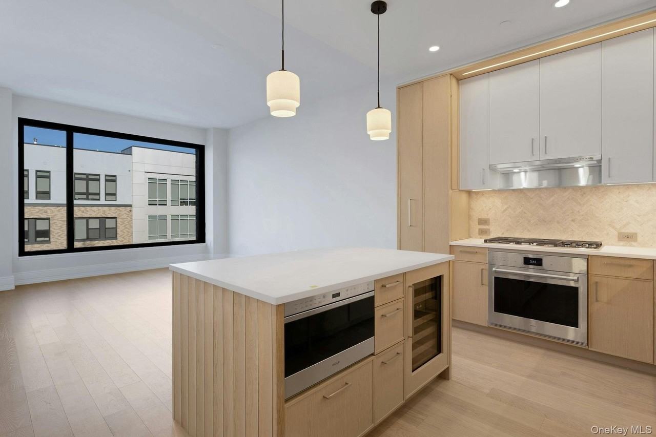 4 Lighthouse Lndg Unit 420 #420 - Photo 4 of 38