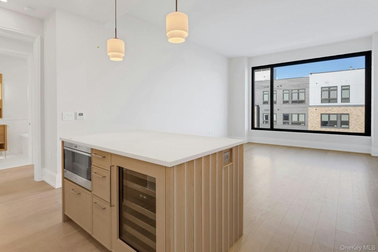 4 Lighthouse Lndg Unit 420 #420 - Photo 5 of 38