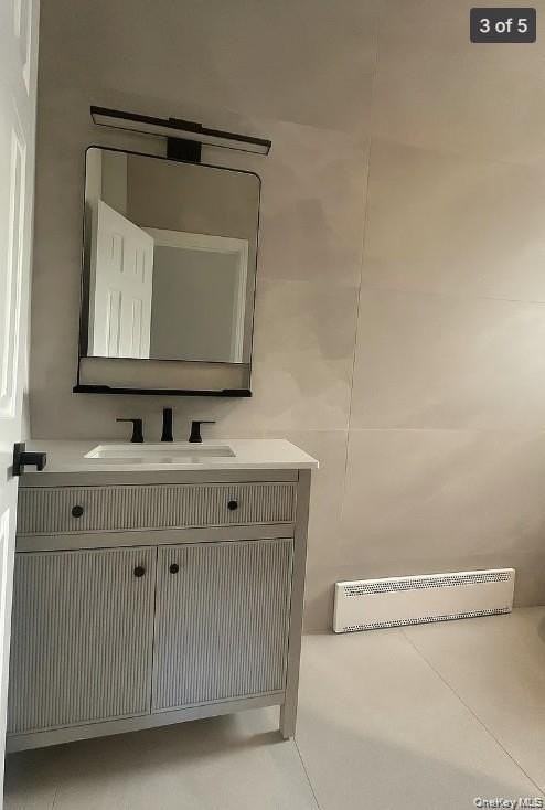 450 E Park Ave Apt 1 #1 - Photo 4 of 6