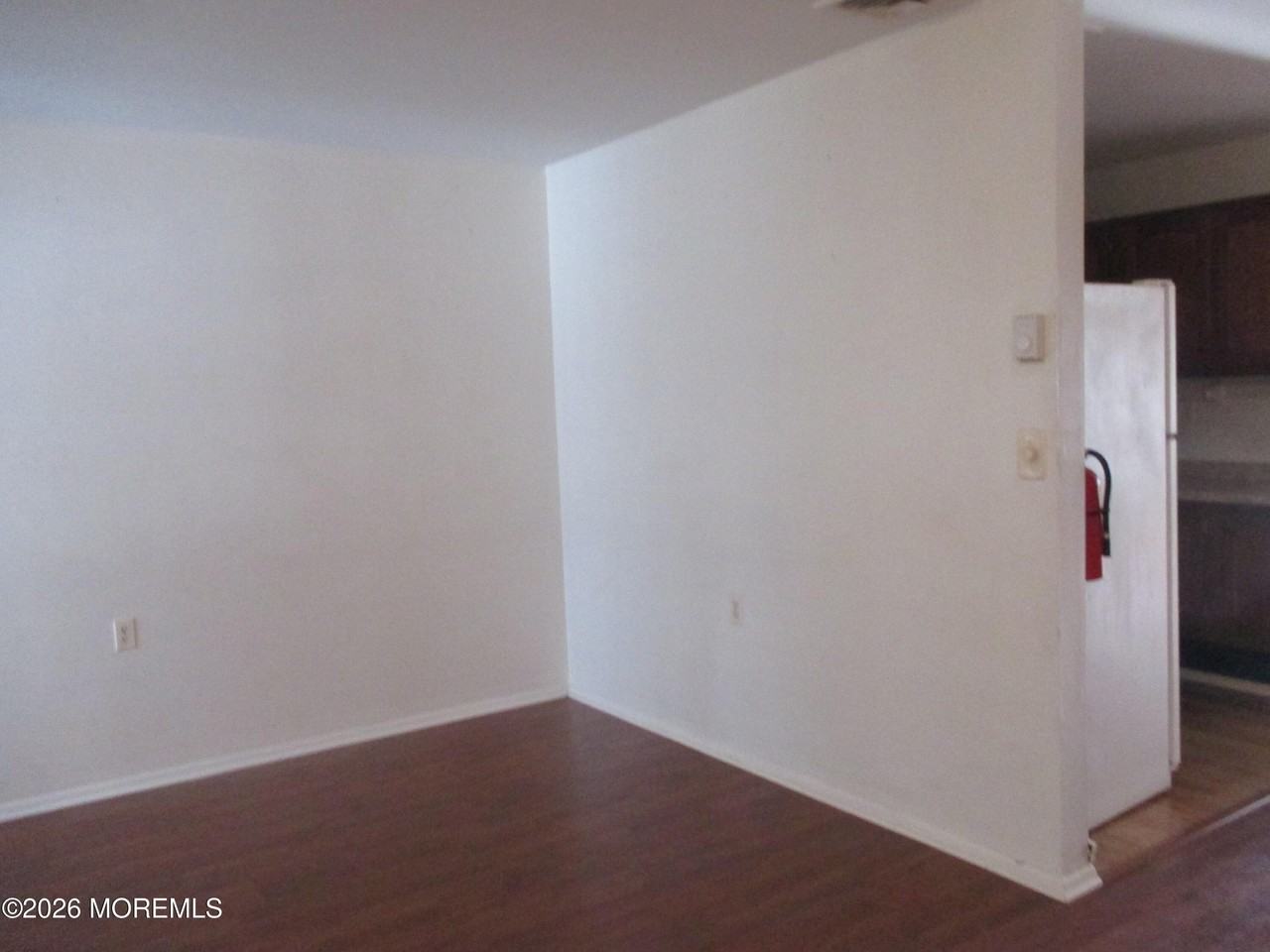 365D Chesterfield Ct - Photo 7 of 18