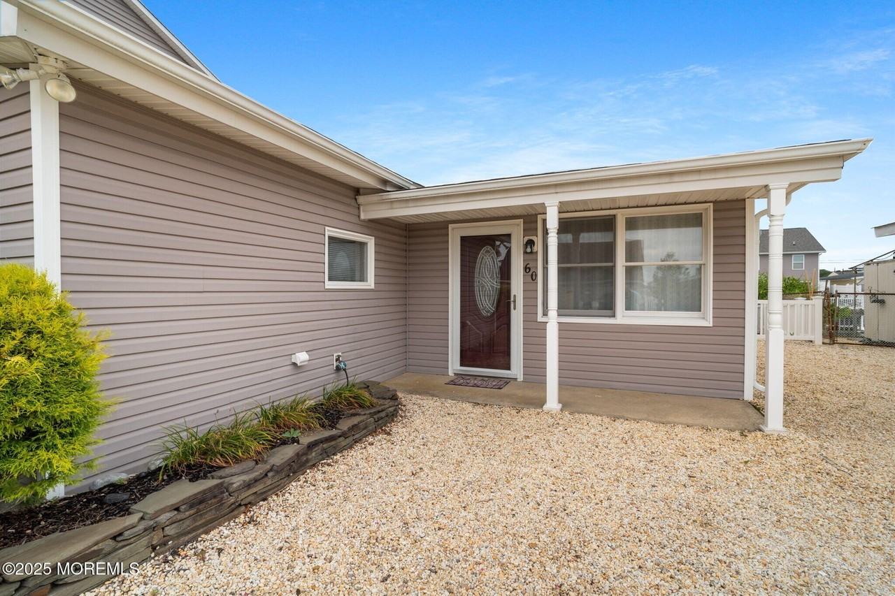 60 Mary Alice Road - Photo 3 of 30