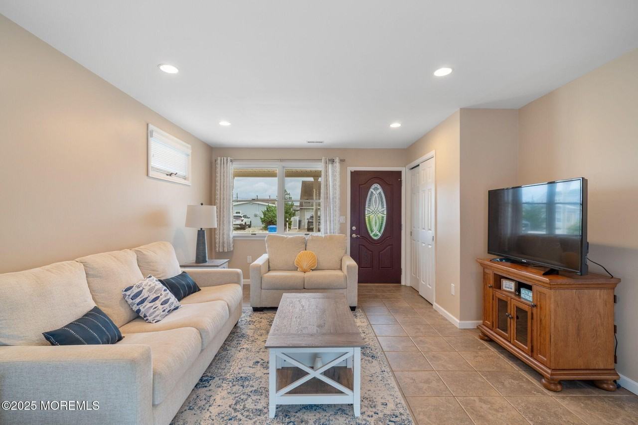 60 Mary Alice Road - Photo 4 of 30