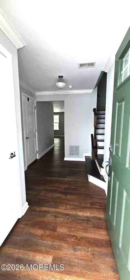 201 Rio Grande Dr - Photo 2 of 14