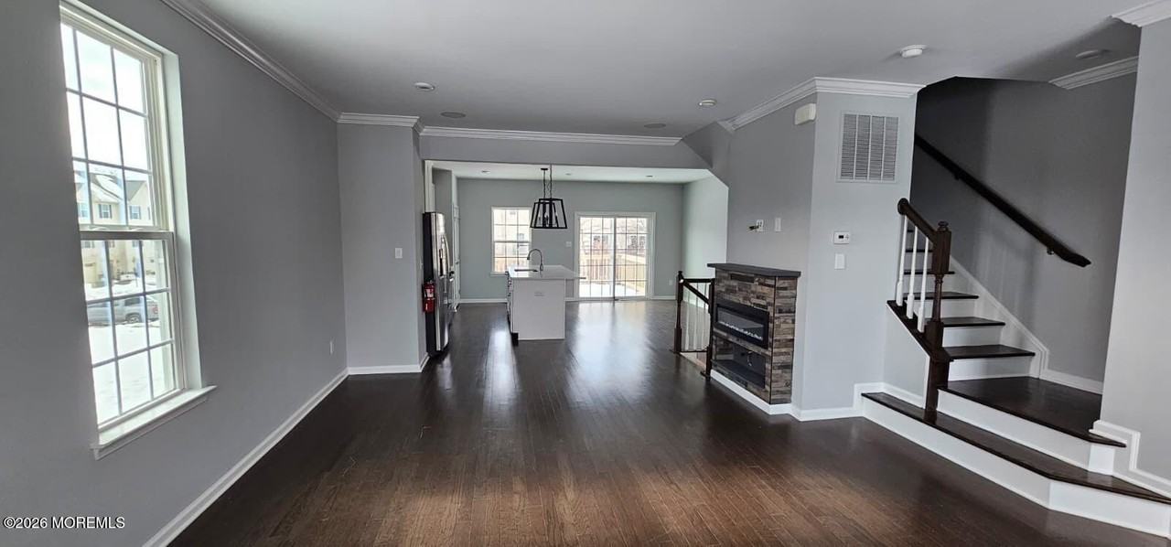 201 Rio Grande Dr - Photo 5 of 14