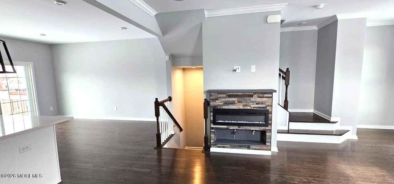 201 Rio Grande Dr - Photo 7 of 14