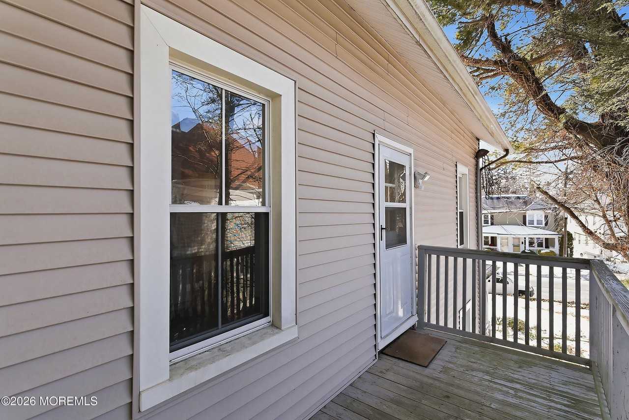 94 Branch Ave Unit B #B - Photo 5 of 17