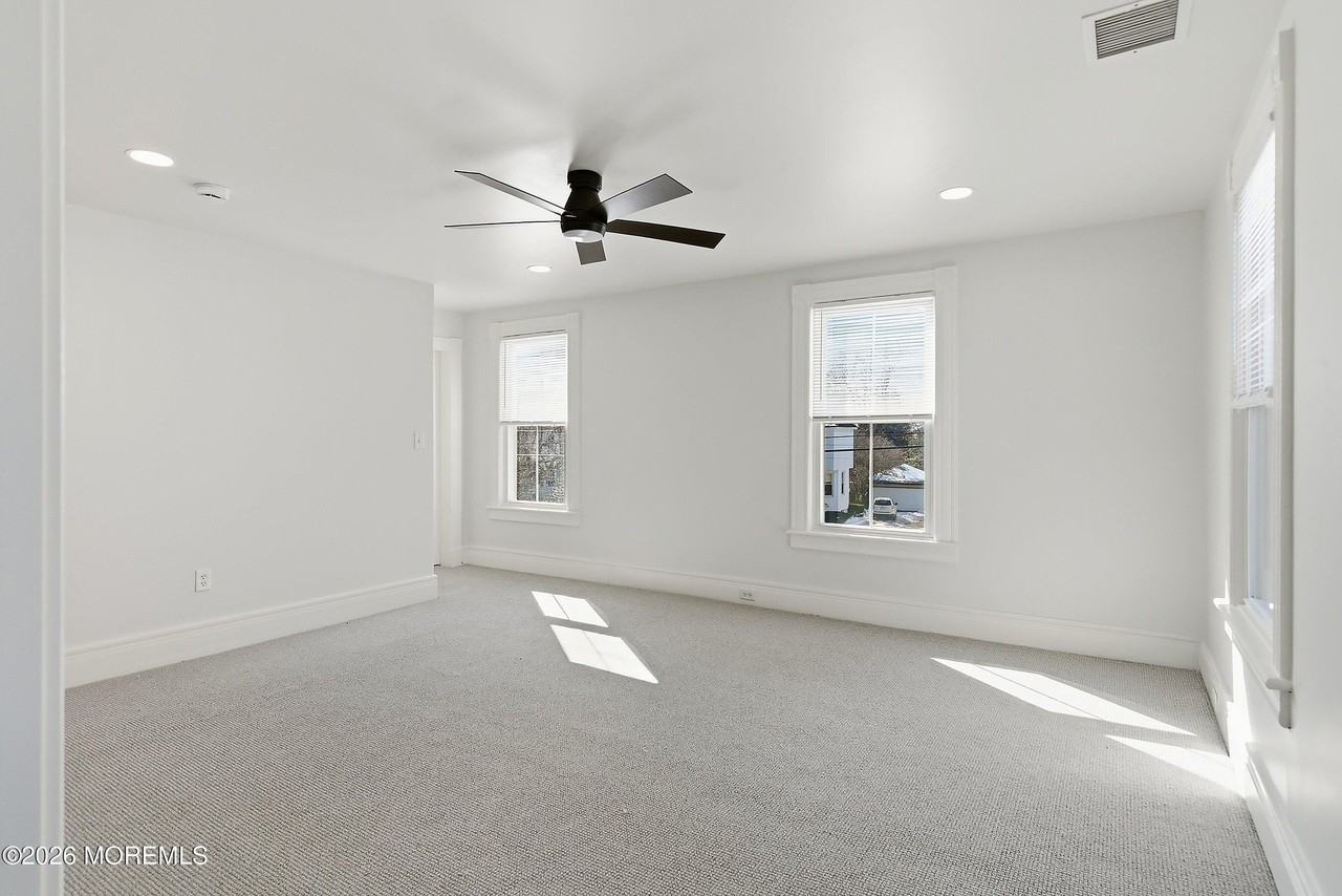 94 Branch Ave #B - Photo 7 of 17