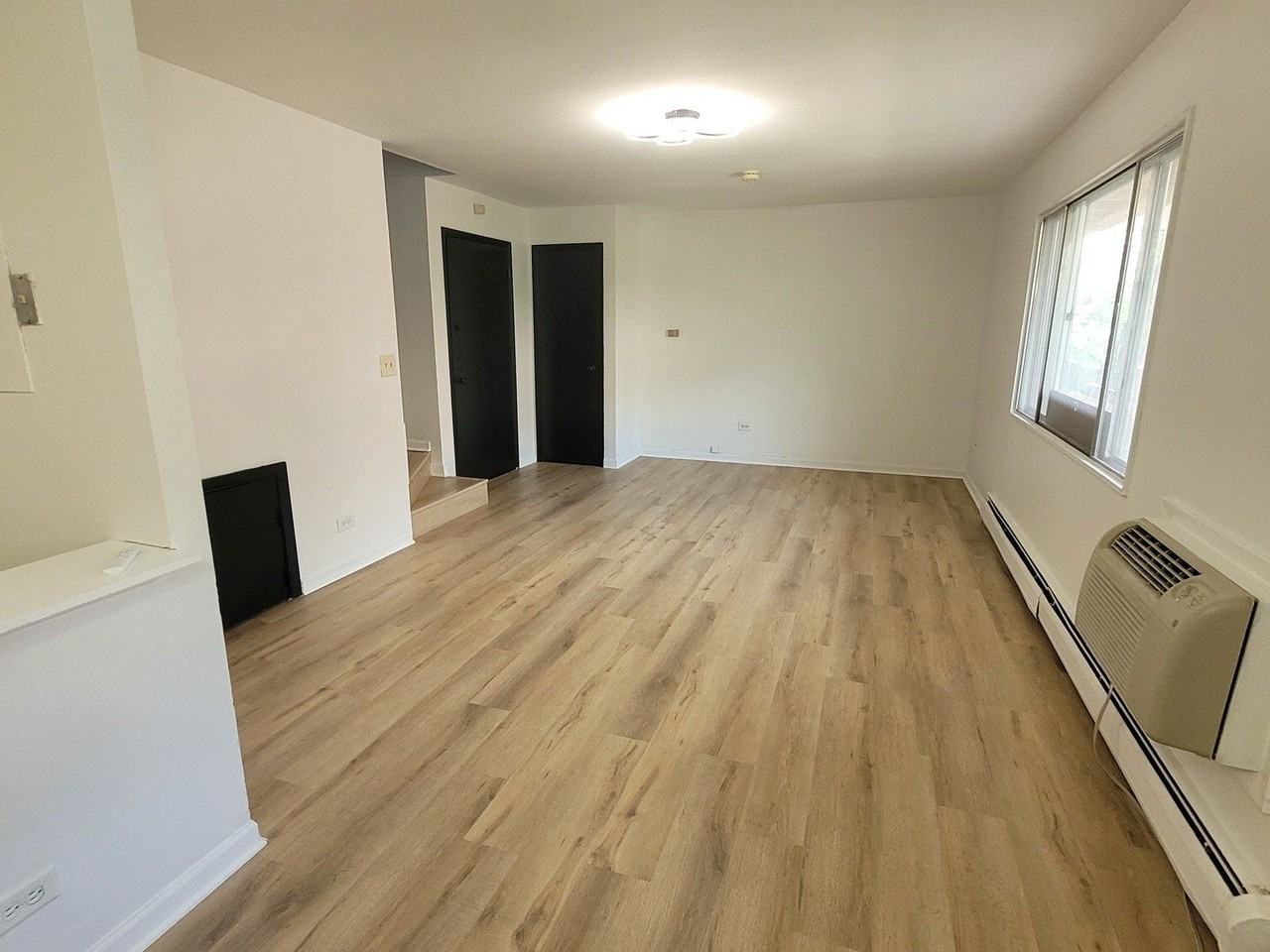 2402 Algonquin Rd Apt 9 #9 - Photo 5 of 20